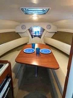 
								Rinker 250 Fiesta Vee 2007 full									