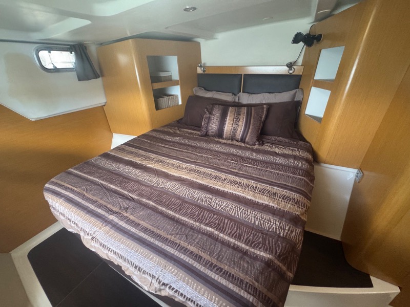 
								Grenada 2012 Fountaine Pajot Orana 44 USD full									