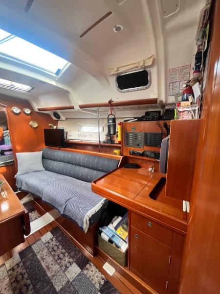 
								Spain 2006 Beneteau €euros full									