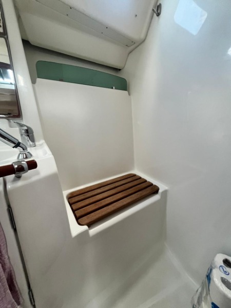 
								Spain 2006 Beneteau €euros full									