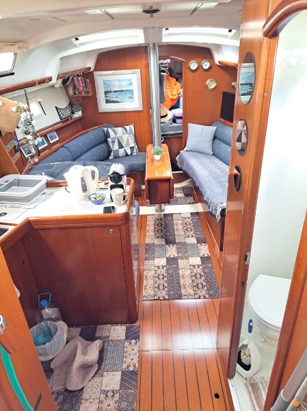 
								Spain 2006 Beneteau €euros full									