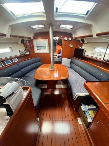 
								Spain 2006 Beneteau €euros full									