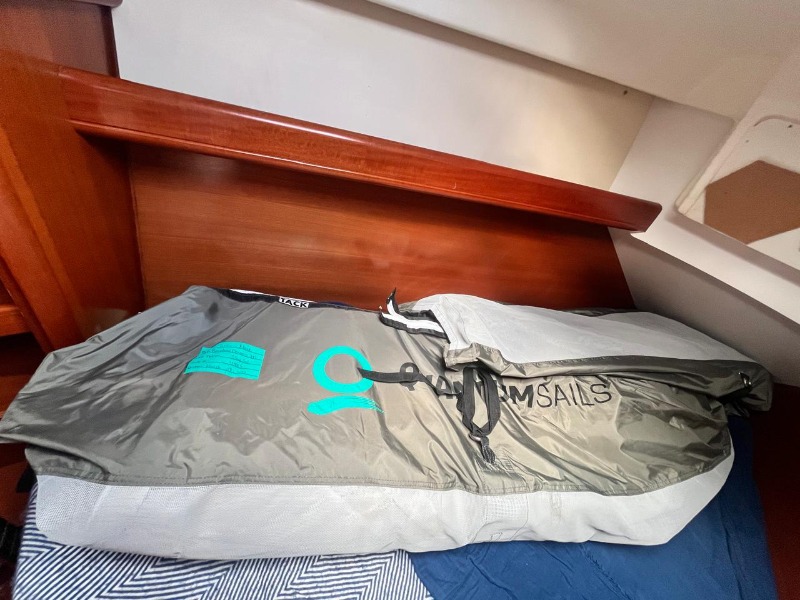 
								Spain 2006 Beneteau €euros full									