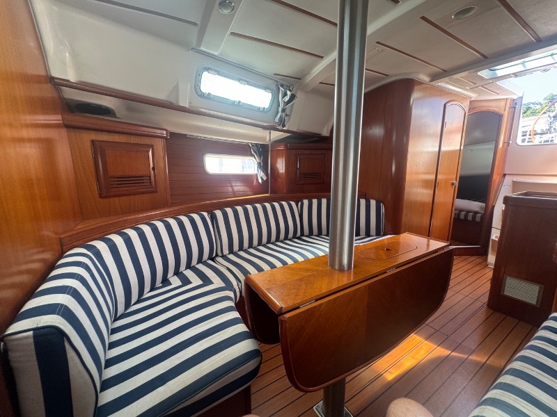 
								Grenada 2001 Beneteau Oceanis Clipper 361 USD full									
