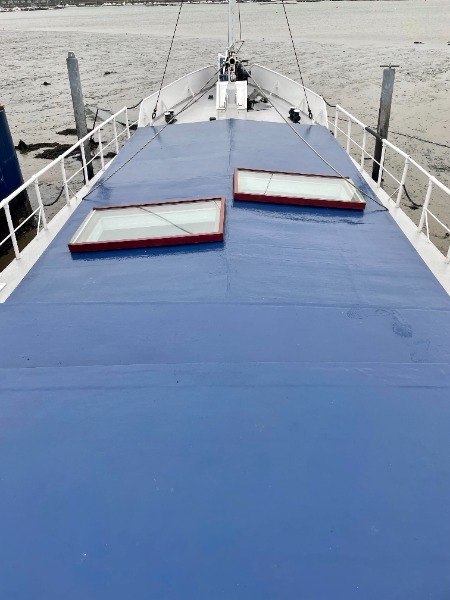 
								United Kingdom The London and Rochester Trading Barge Company Houseboat Conversion GBP full									