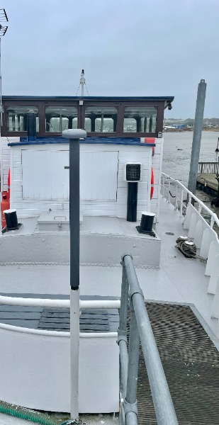 
								United Kingdom The London and Rochester Trading Barge Company Houseboat Conversion GBP full									