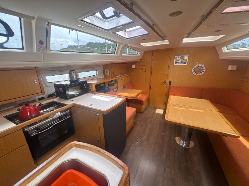 
								Grenada Bavaria VISION 46 USD full									