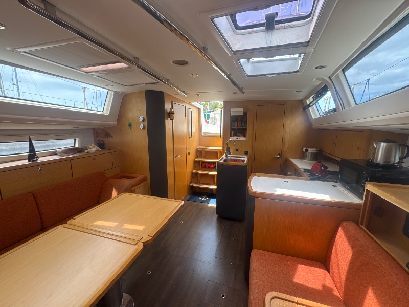 
								Grenada Bavaria VISION 46 USD full									